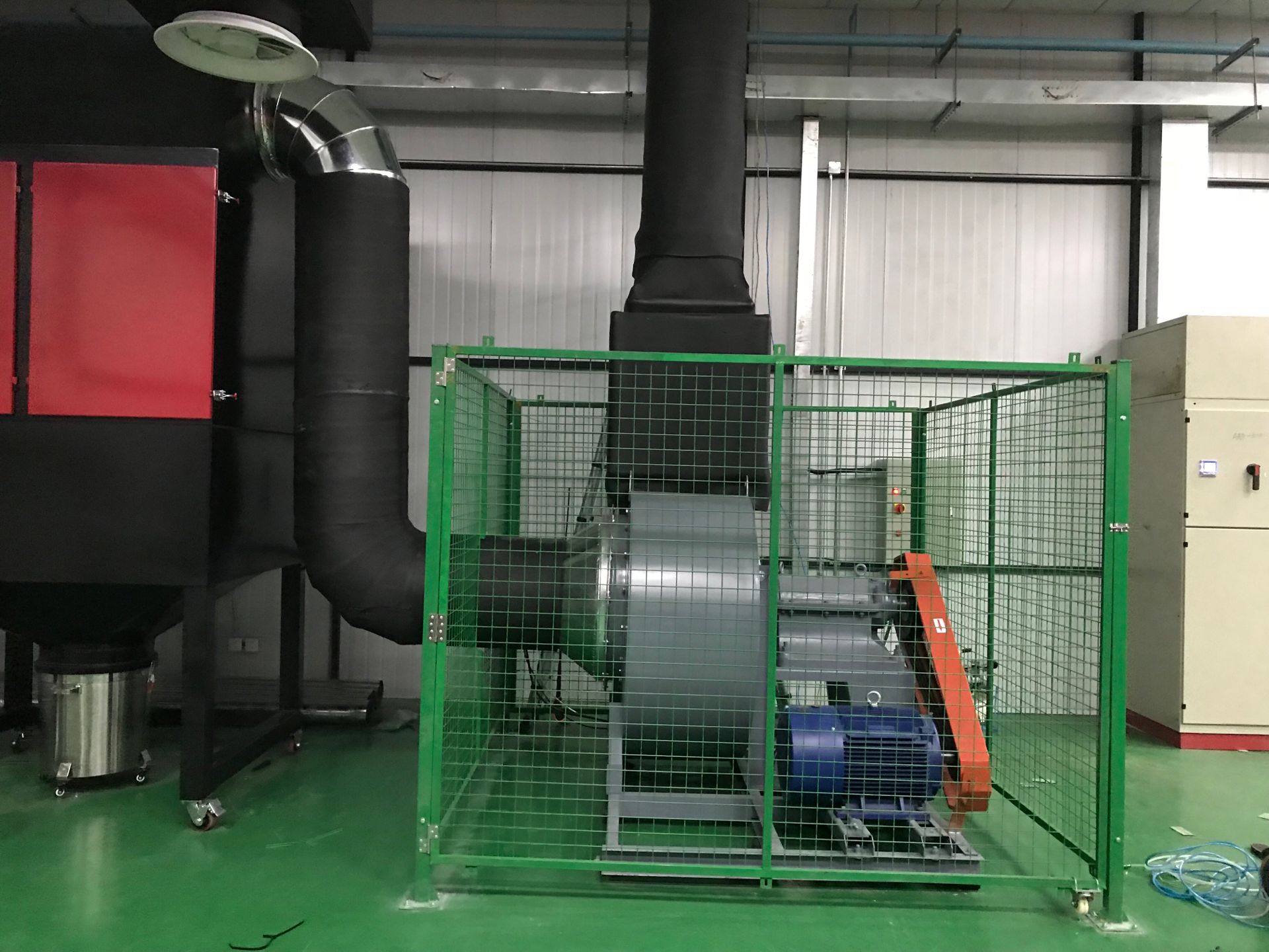 非標定製工業吸塵器需要注意哪些方麵？